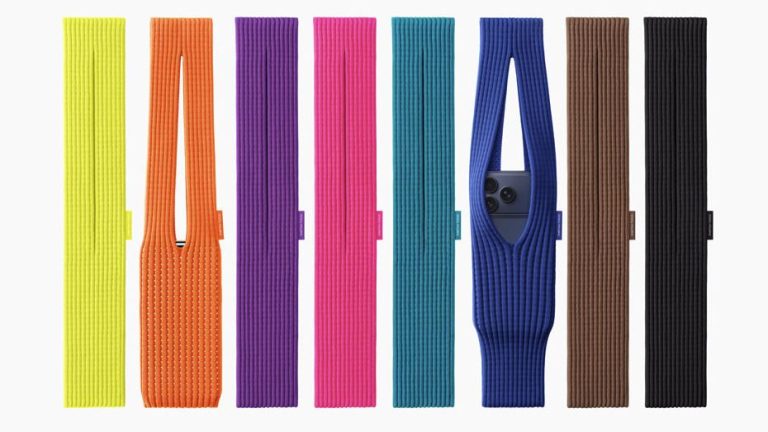 iPhone "Kantong Ajaib" Apple: Mahal Tapi… Fashionable? iPhone "Kantong Ajaib" Apple: Mahal Tapi... Fashionable?