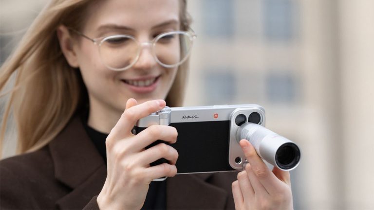 iPhone Kini Punya Zoom 10x Optik! Wajib Punya?