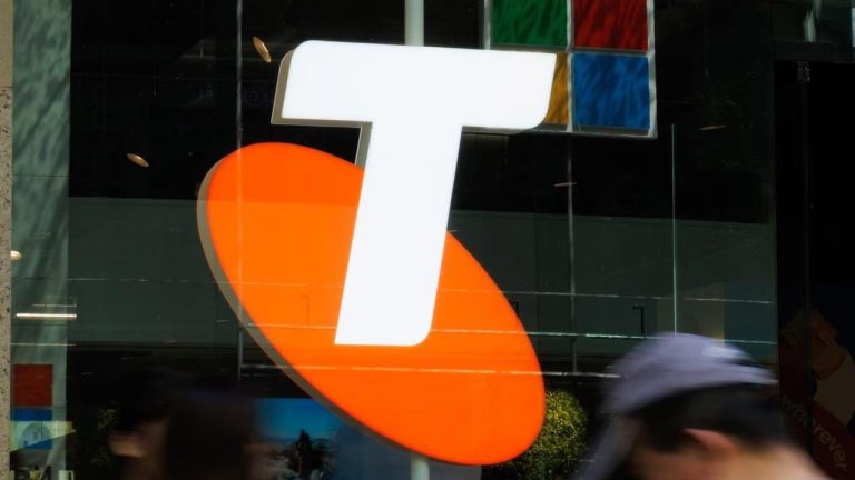 Telstra Naik Harga Lagi! Saatnya Pindah?