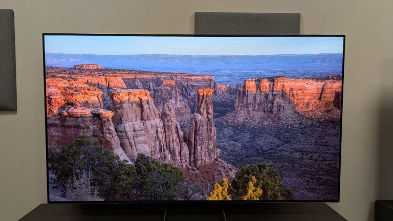Samsung Hancurkan Harga! Galaxy S26 Ultra & TV OLED!