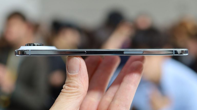 Prime Day iPhone Air Paling Ramping Harga Anjlok