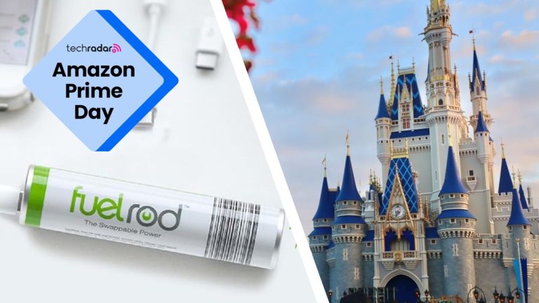 Liburan Disney Anti Lowbat Charger Ajaib Ini