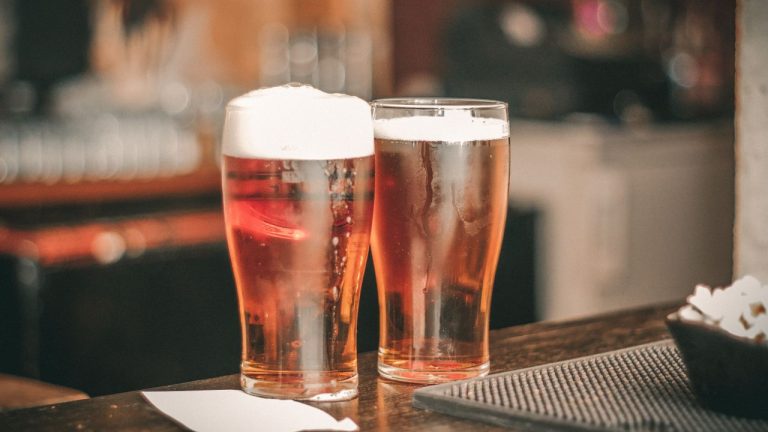 Jangan Kaget Ini Minuman Paling Merusak HP