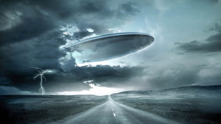 ChatGPT Ramal Kontak Alien Pertama Dunia Berubah