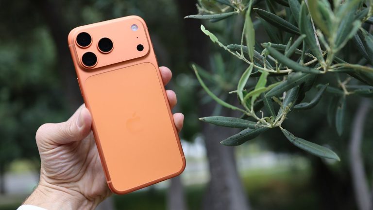 Apple Terjebak Obsesi iPhone Masa Depan