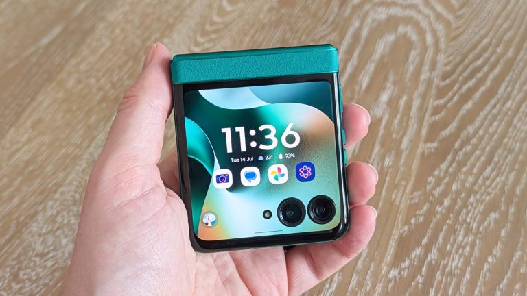 Motorola Razr 2026 Bikin Galau Pengguna