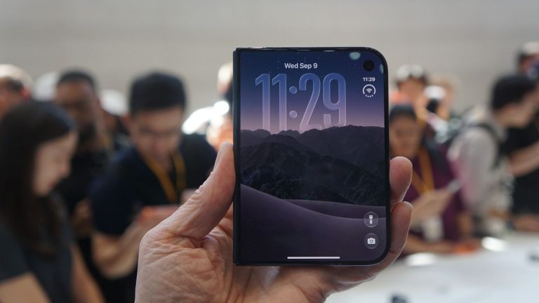 iPhone Duo Apple Gebrak Dunia Lipatan Tak Terlihat