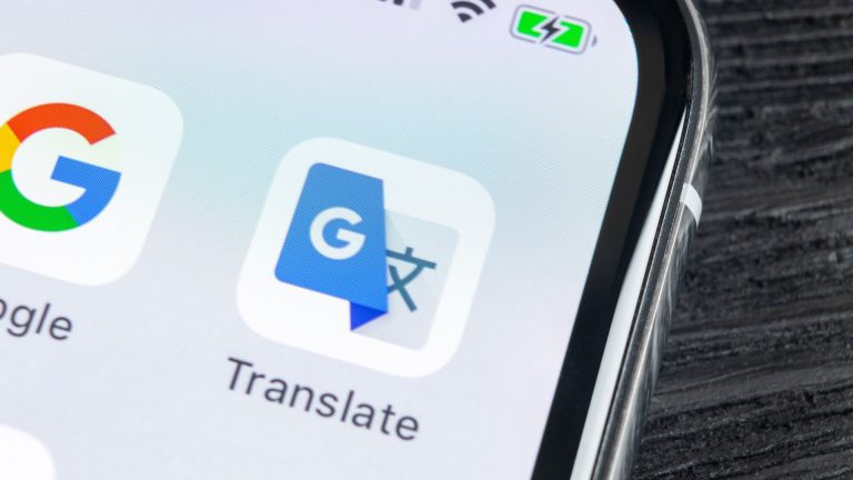 Google Terjemah Offline Bikin Liburan Makin Asyik
