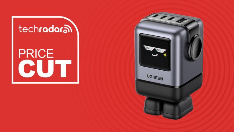 Charger Robotik UGreen Bikin Ketagihan Isi Daya