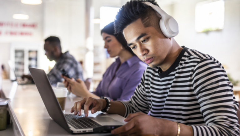9 Perintah Slash Rahasia Bikin Chatbot Lebih Cerdas